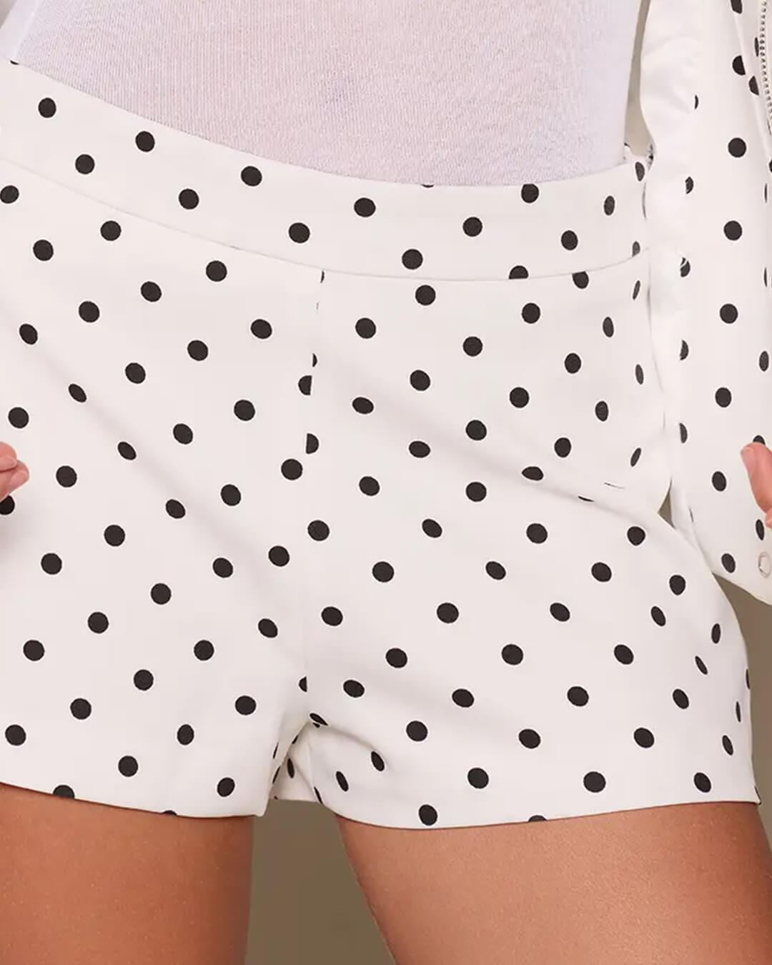 Short Jillian taille mi-haute à pois