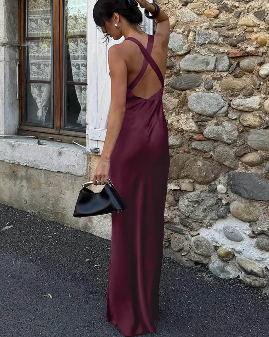 Robe longue satinée bordeaux à col dos nu Joyce