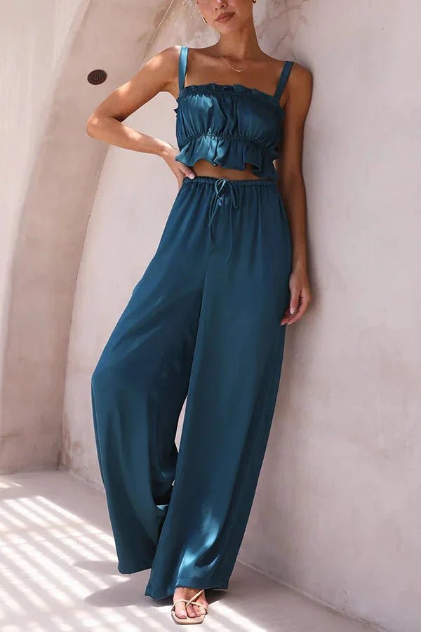 Ensemble Julianne avec haut à volants, taille élastique et pantalon