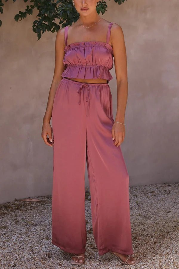 Ensemble Julianne avec haut à volants, taille élastique et pantalon