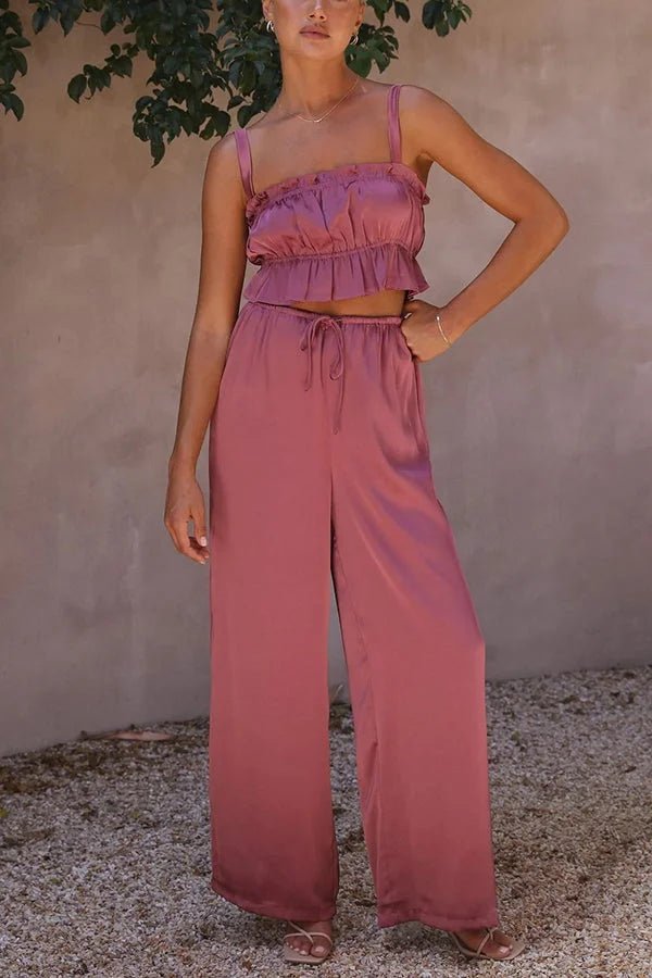 Ensemble Julianne avec haut à volants, taille élastique et pantalon