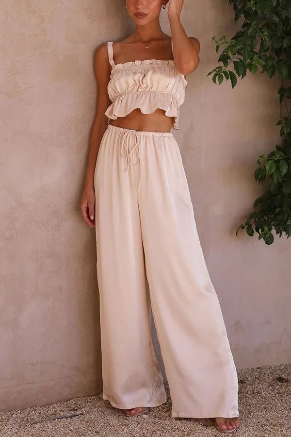 Ensemble Julianne avec haut à volants, taille élastique et pantalon