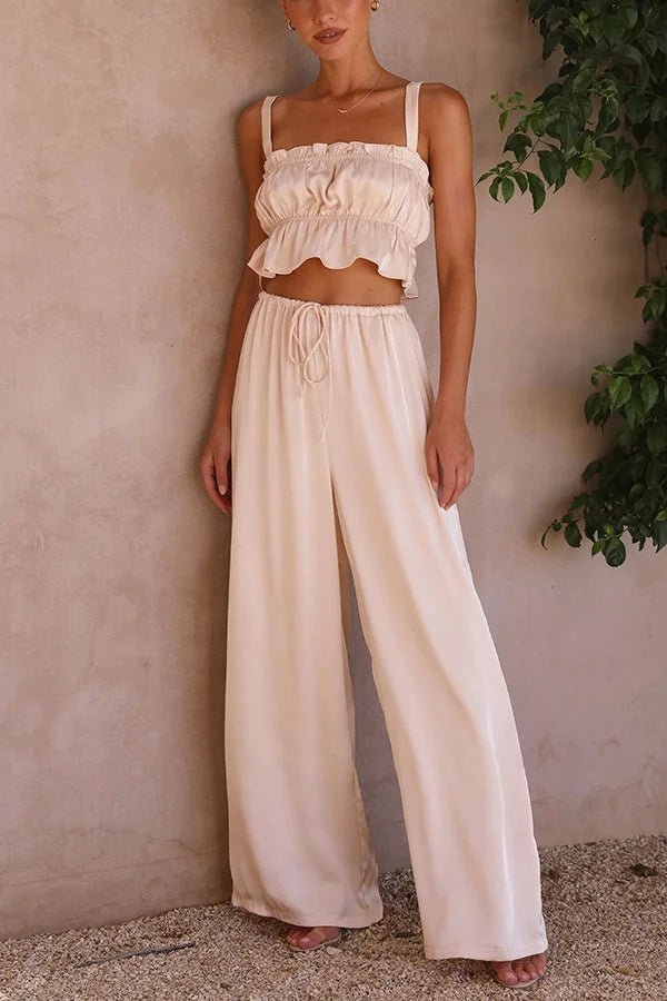 Ensemble Julianne avec haut à volants, taille élastique et pantalon