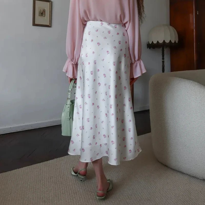 Jupe midi Kate imprimée en satin taille haute