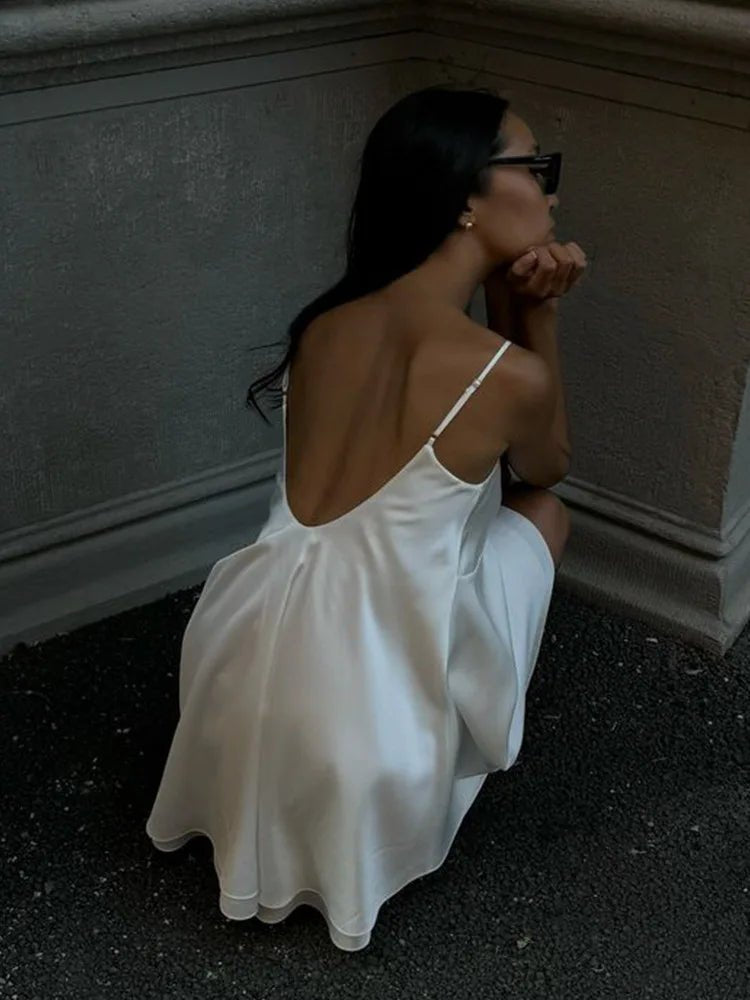 Mini-robe caraco satinée Kimberly