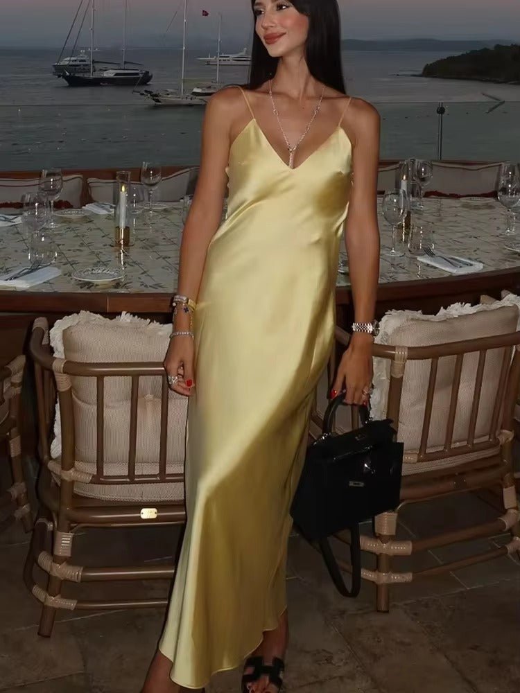 Robe longue Kirra dos nu en satin