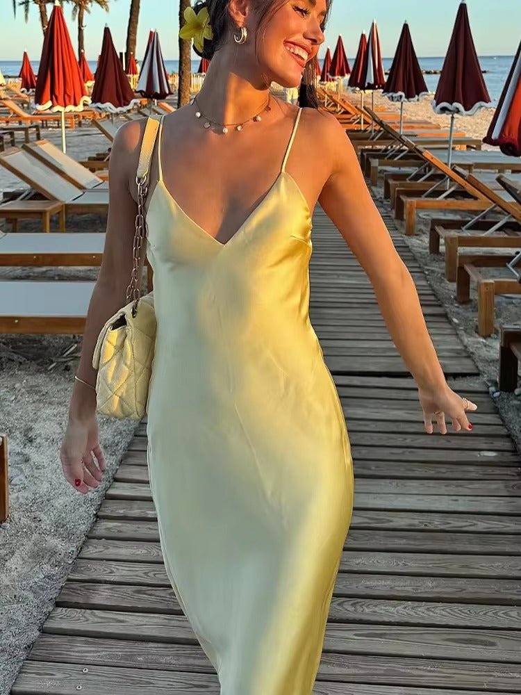 Robe longue Kirra dos nu en satin