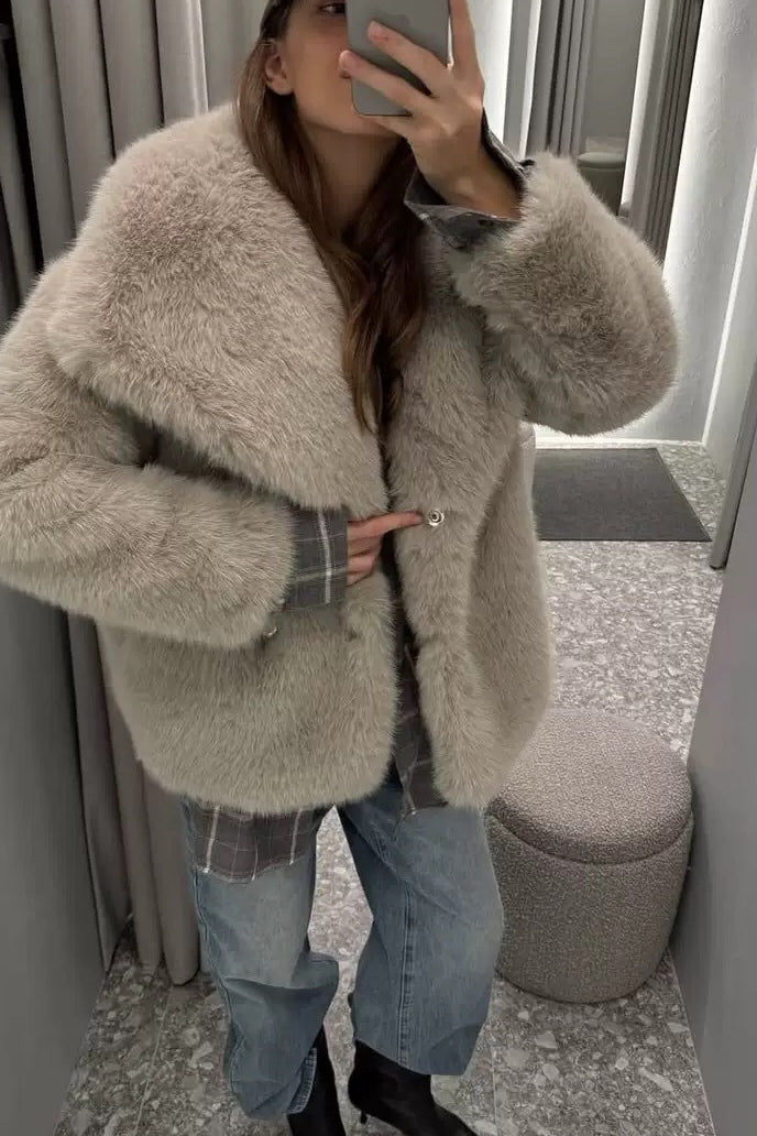 Veste Krista en fausse fourrure