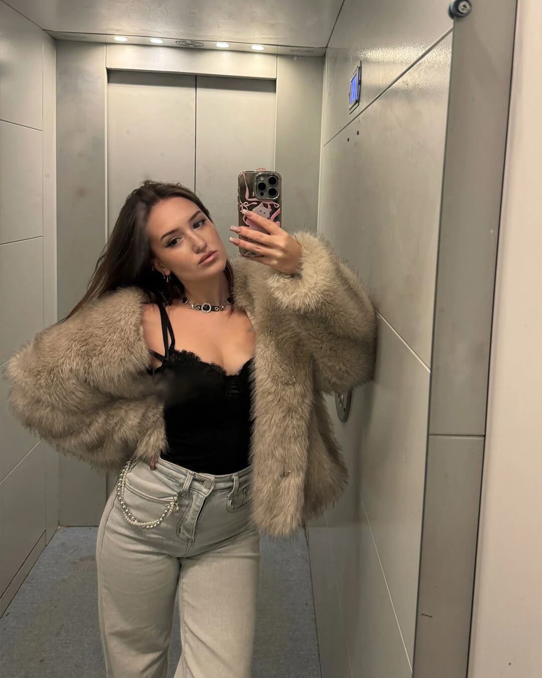 Veste Krista en fausse fourrure