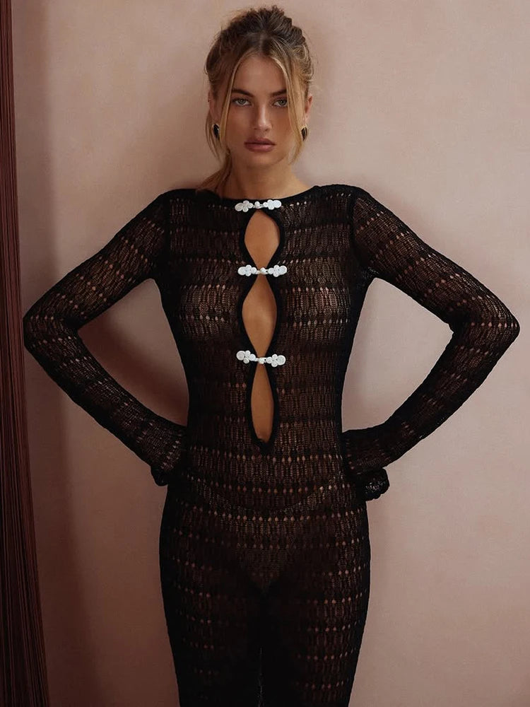 Robe longue dos nu et ajourée en dentelle