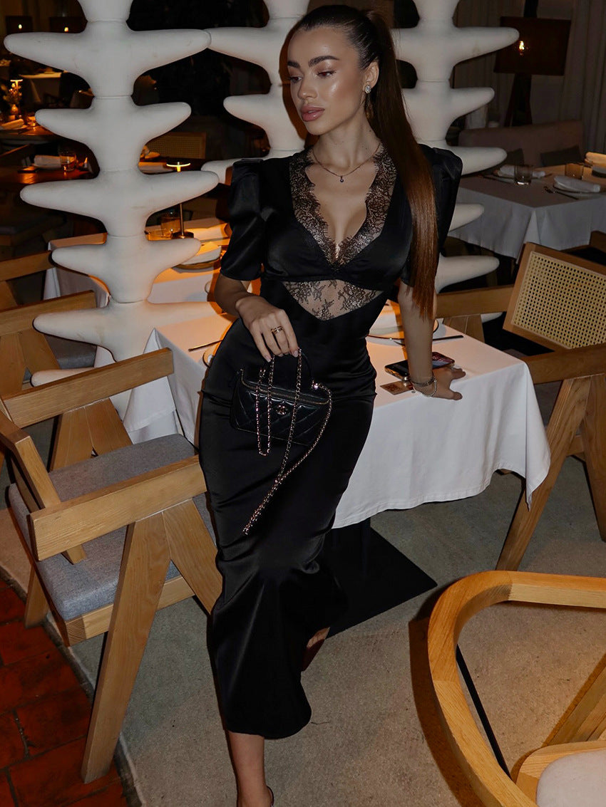 Robe longue satinée à incrustations de dentelle Helene