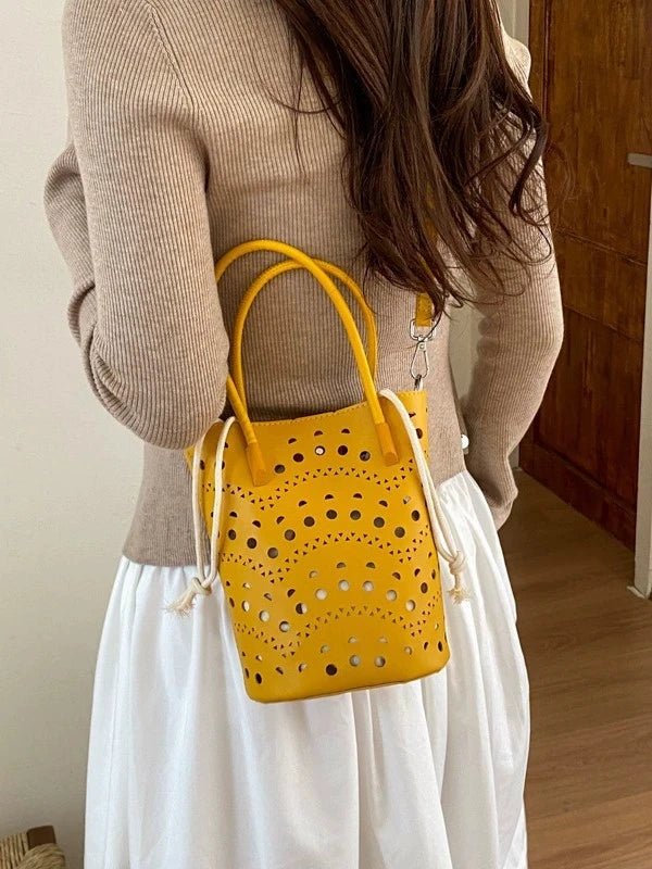 Sac seau ajouré Lara