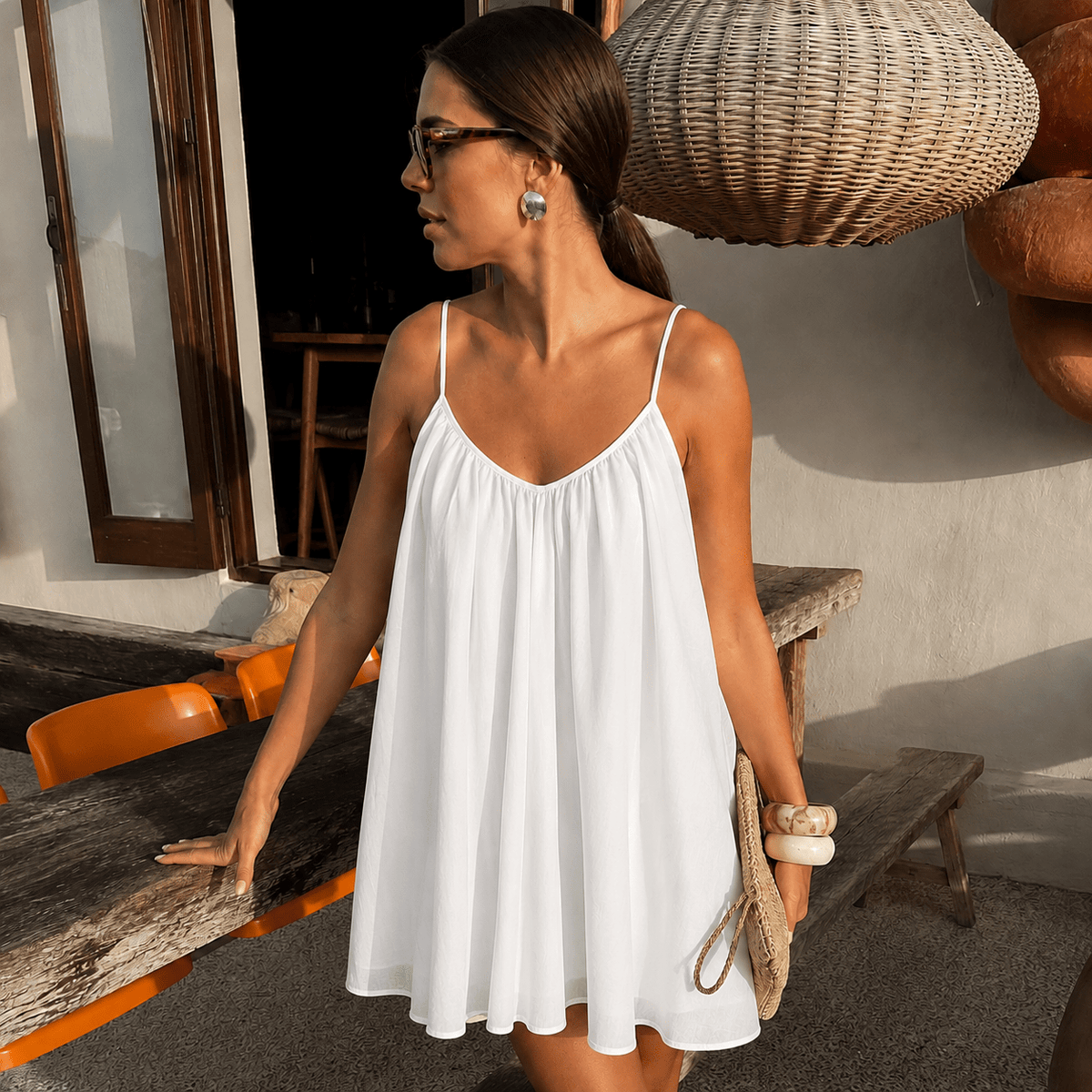 Mini-robe fluide à bretelles spaghetti Lavinia
