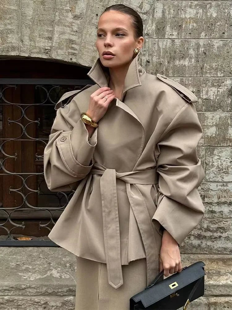 Veste Leizel à lacets et col montant