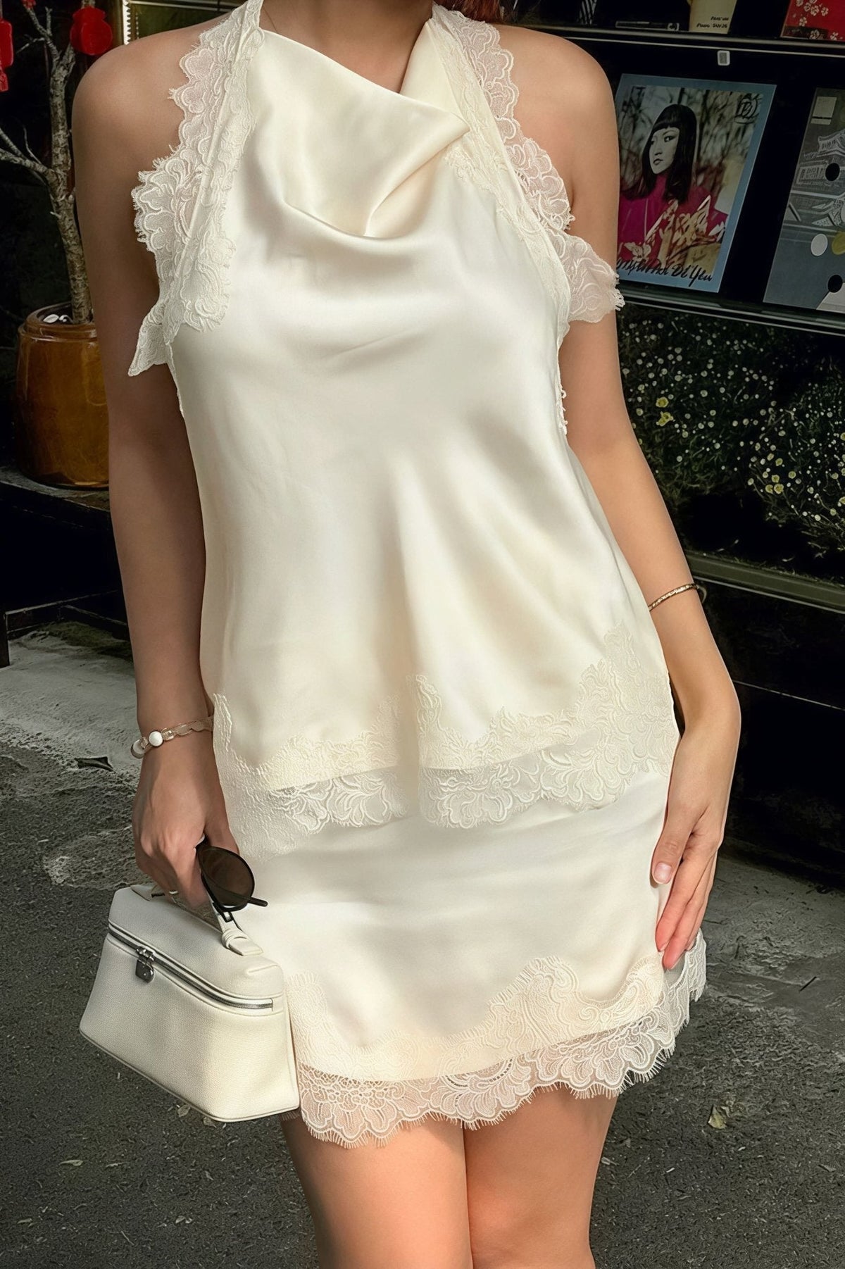 Mini-robe Lena dos nu en dentelle