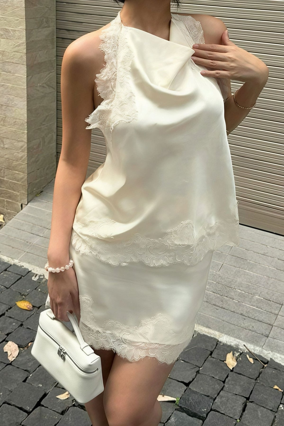 Mini-robe Lena dos nu en dentelle