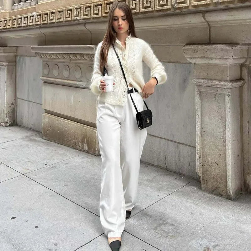 Gilet Lia blanc en maille avec dentelle