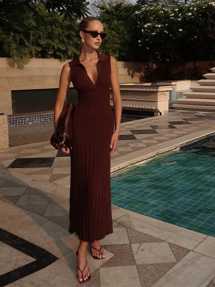 Robe longue plissée en maille sans manches Lise