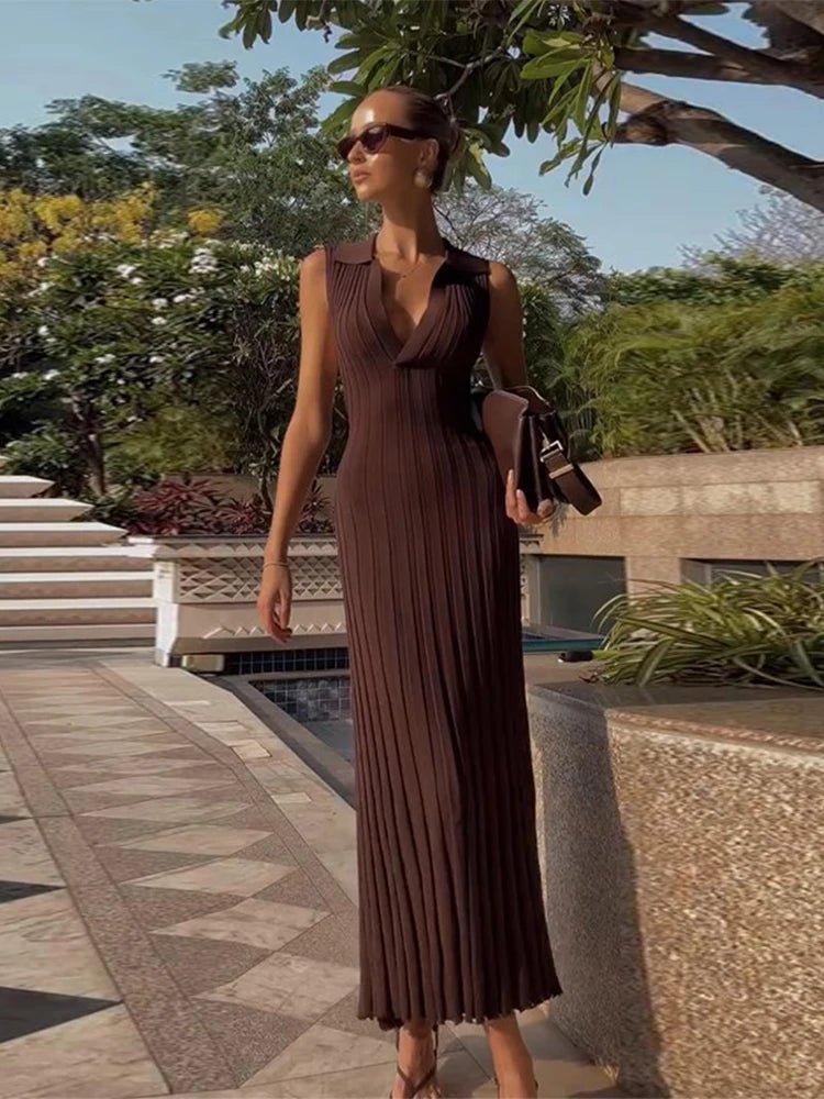 Robe longue plissée en maille sans manches Lise