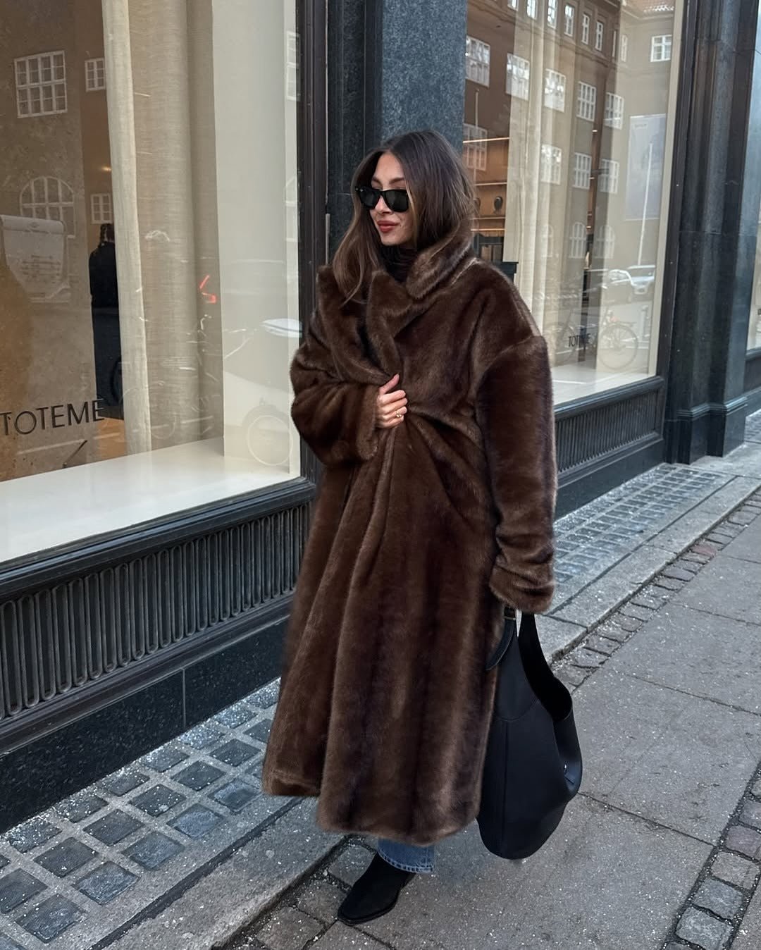 Manteau long en fausse fourrure Lucie