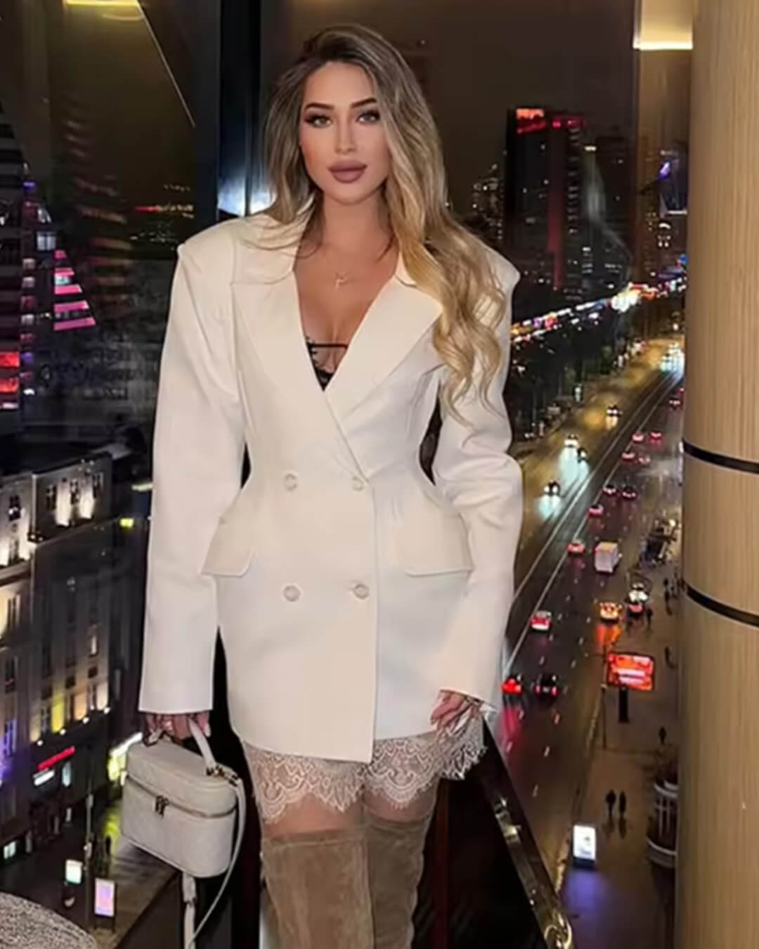 Robe courte croisée Mariana