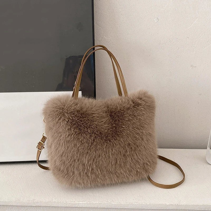 Sac bandoulière Maricar en fausse fourrure