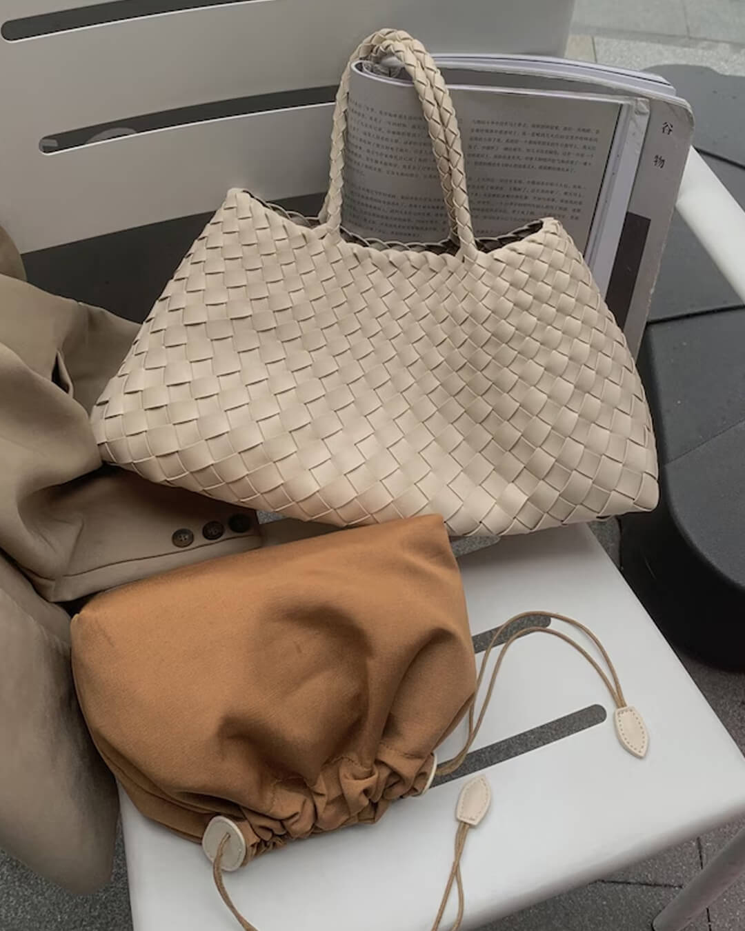 Sac tissé en similicuir vegan Marissa, format moyen