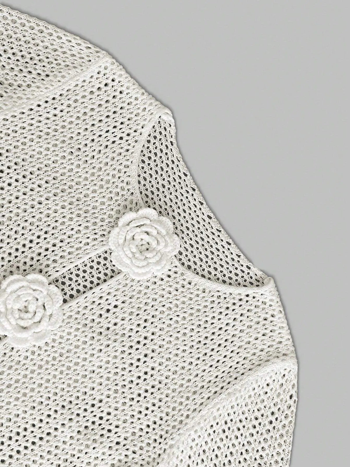 Cache-maillot Marley au crochet fleuri