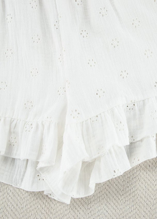 Ensemble Melanie avec short à volants et broderie anglaise
