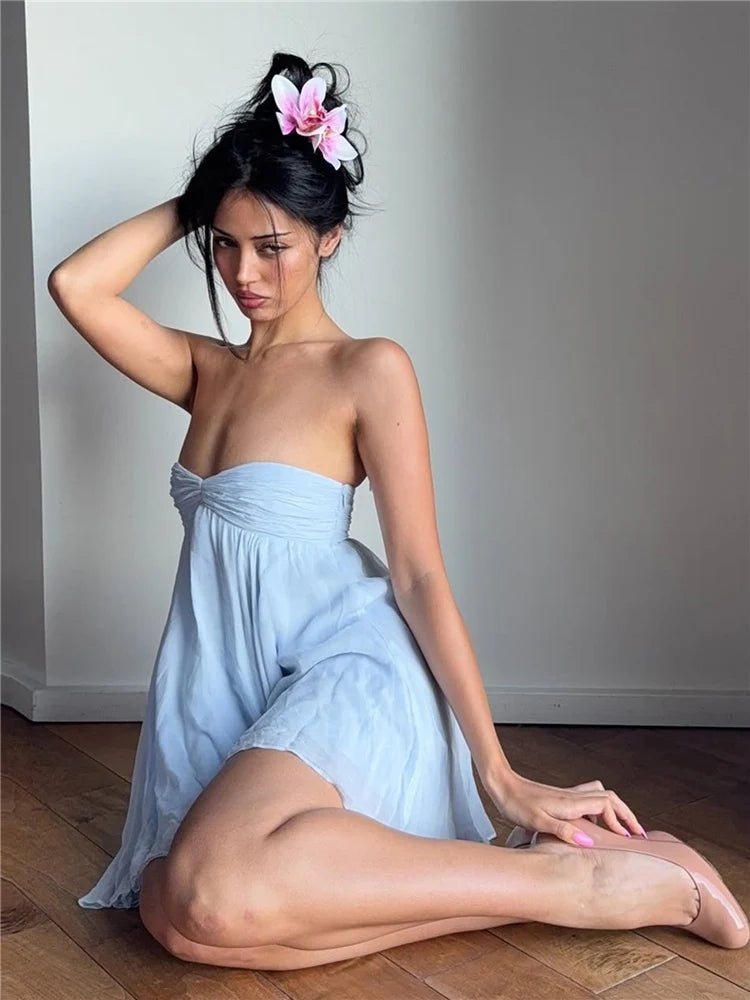Mini-robe moulante Merylle en résille avec empiècements