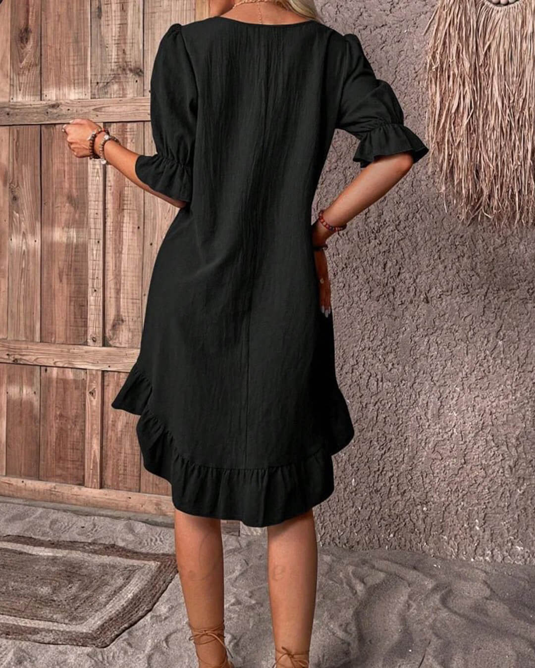 Robe Mia froncée à ourlet volanté
