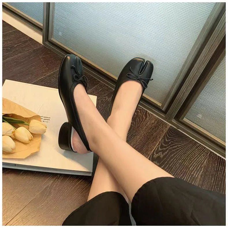 Escarpins ballerines Mary Jane à bout fendu Miriam