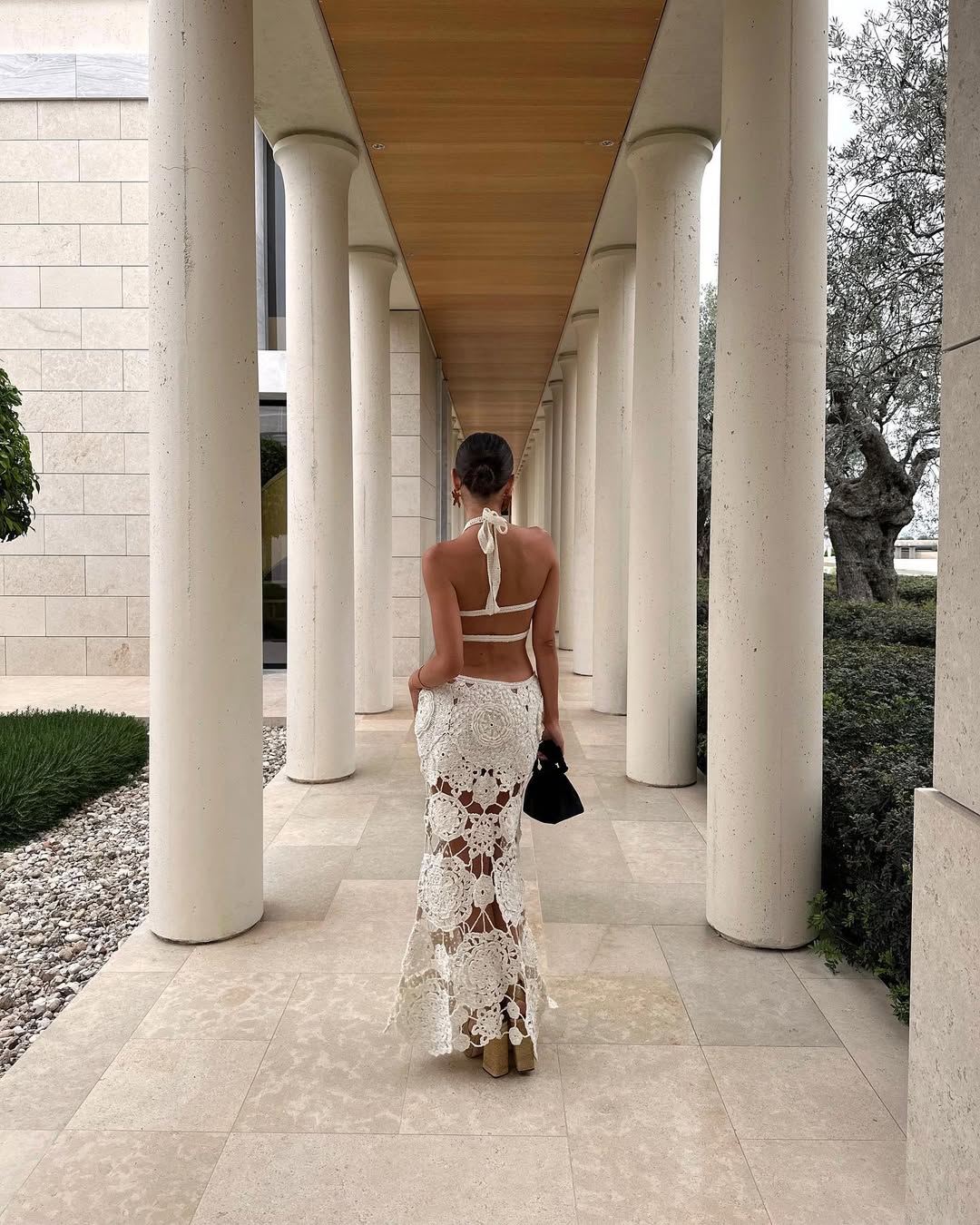 Robe longue Natasha en crochet transparent