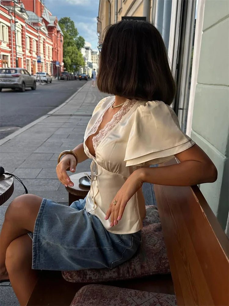 Blouse en satin et dentelle Nathalie