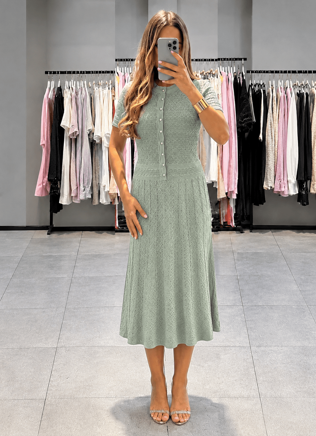 Robe midi Nicole en maille à demi-boutonnage