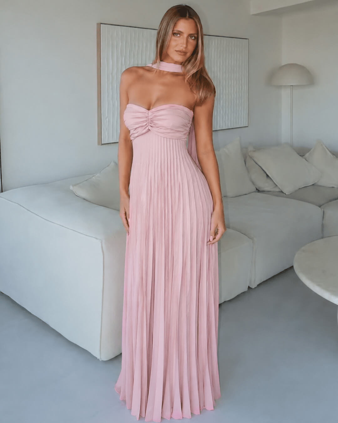 Robe longue en mesh Olivia avec écharpe