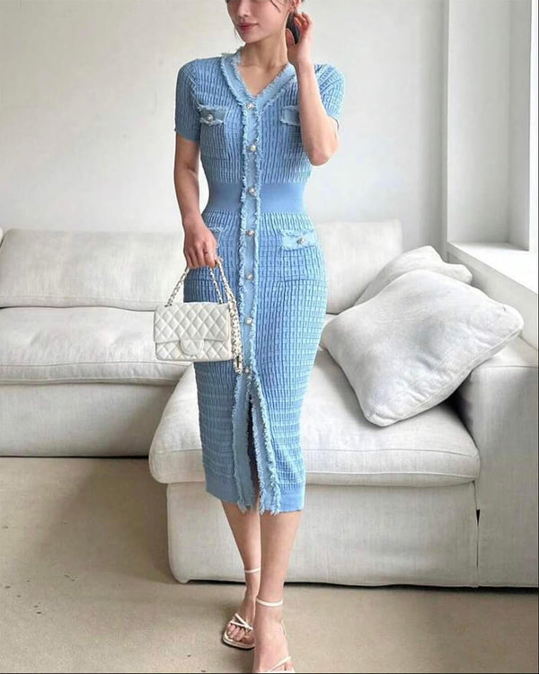 Robe-pull tricotée Sabrina à col en V