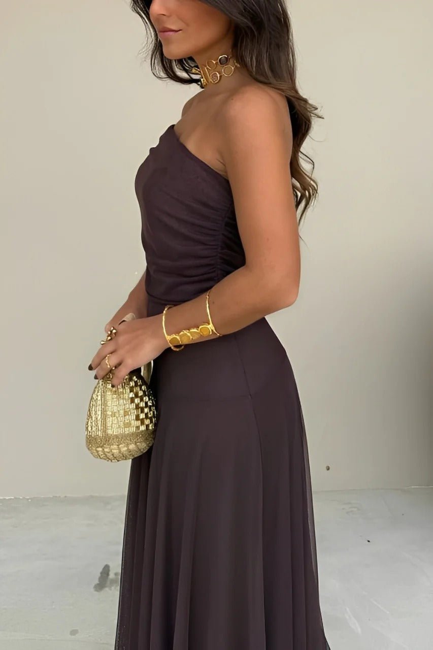 Robe longue Sienna froncée et épaules dénudées