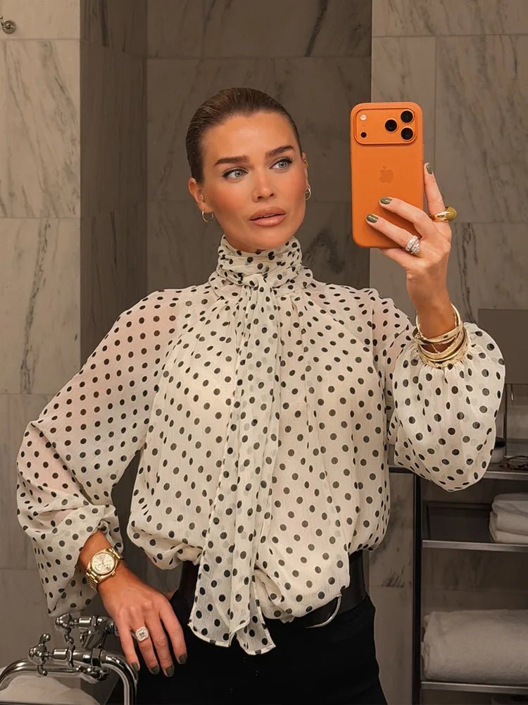 Blouse Sofia à col montant et pois