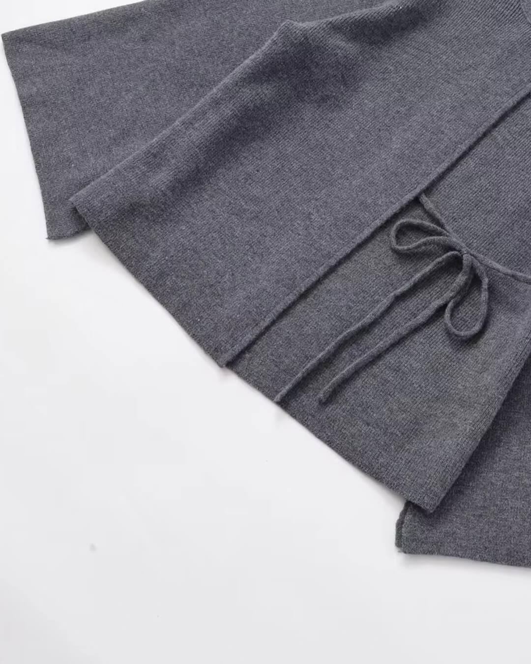 Cardigan Suzette fendu à manches chauve-souris