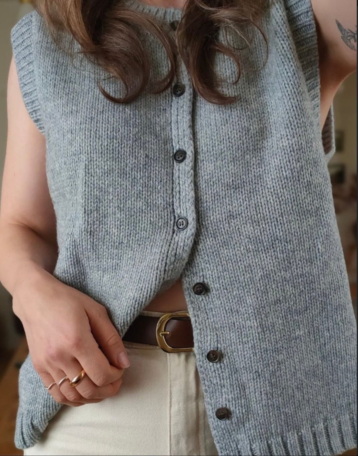 Gilet-cardigan en maille à boutons sur le devant Tori