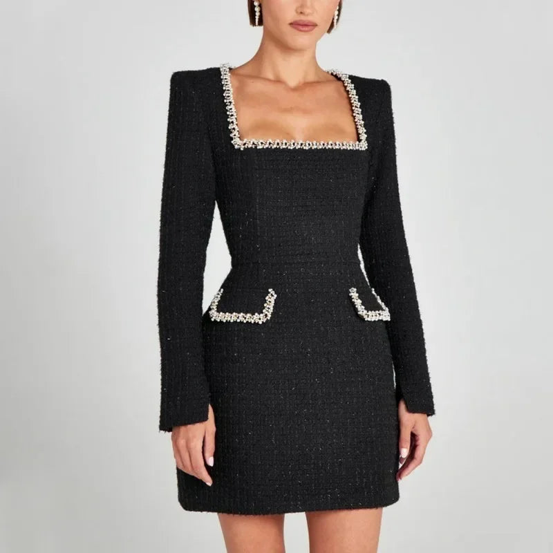 Robe longue à manches longues et col carré en tweed
