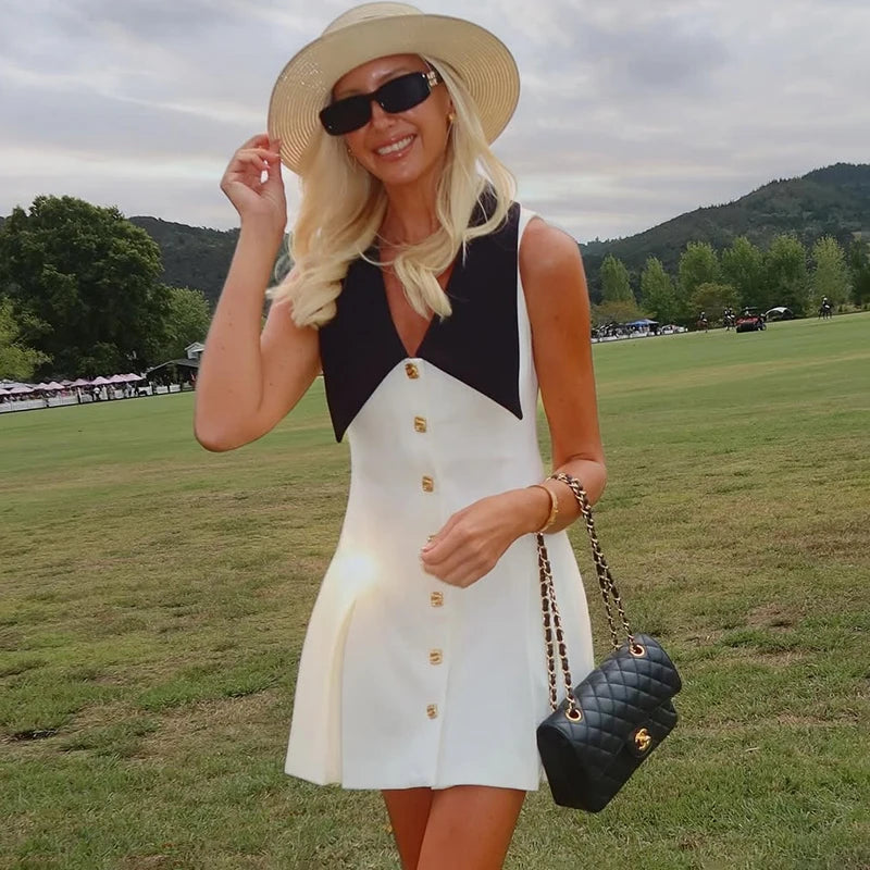 Robe à col en V et revers