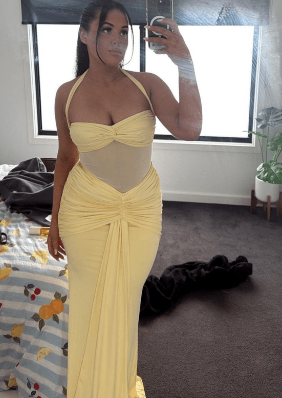Robe longue Veracity dos nu à col licou et fronces