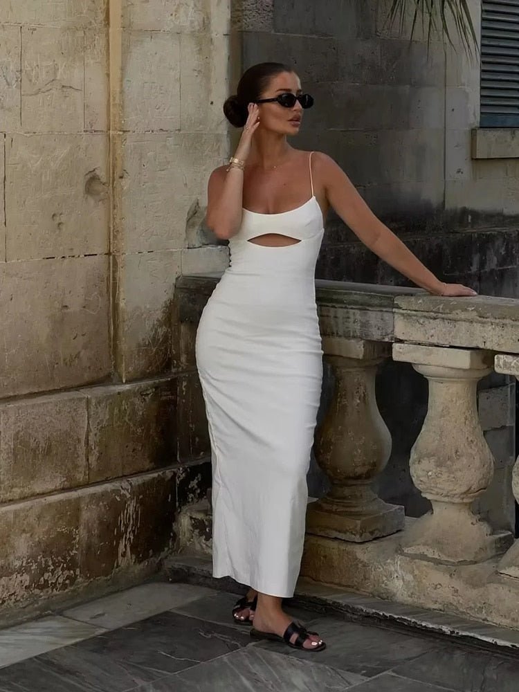 Robe violette dos nu à bretelles