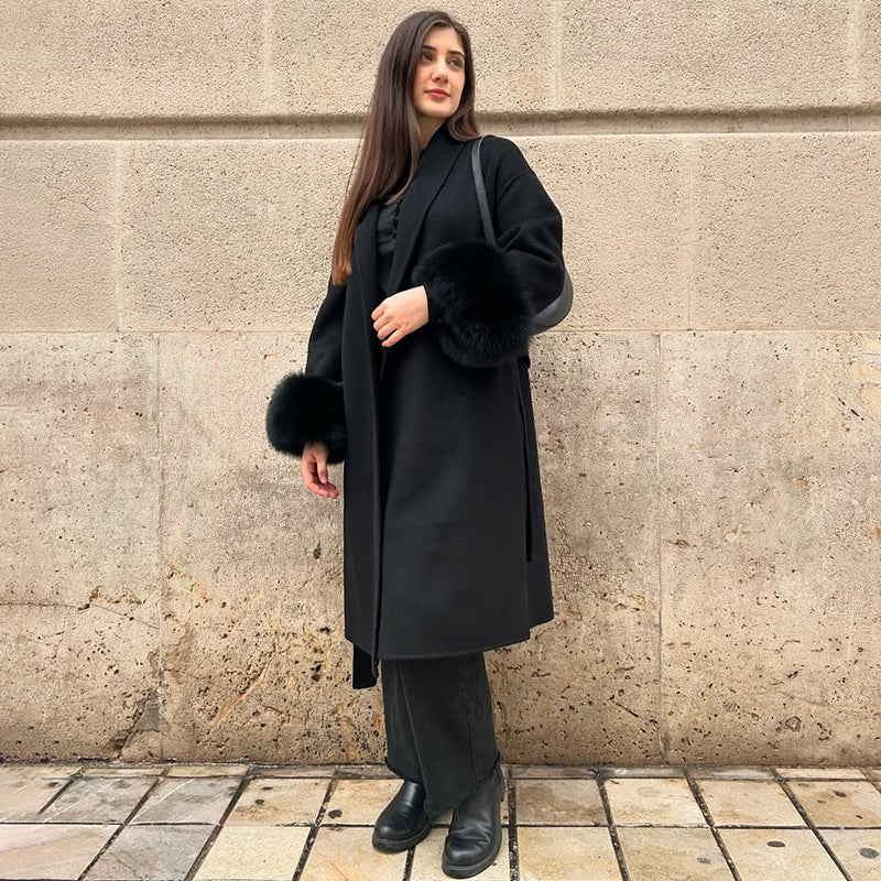 Manteau portefeuille en laine avec poignets en fourrure de renard
