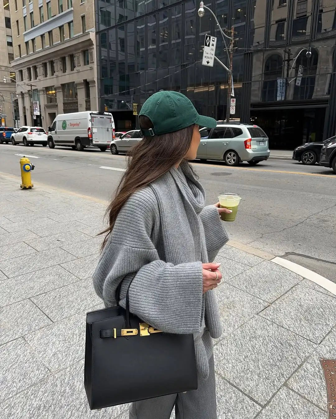Pull en maille ample Xia avec écharpe