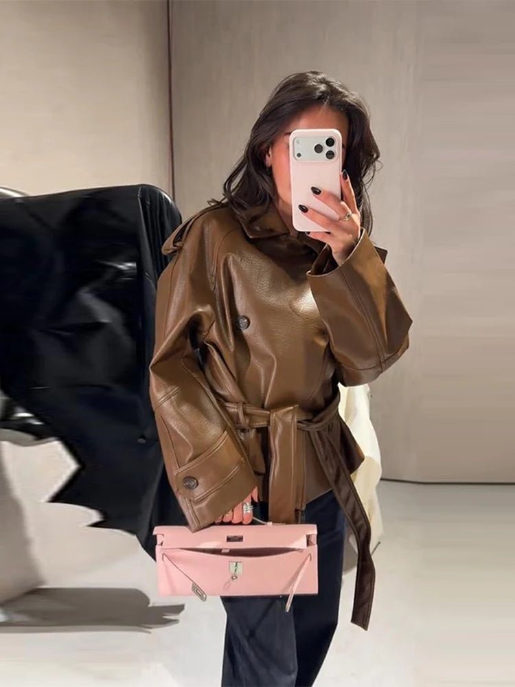 Trench-coat Xylia en similicuir ceinturé