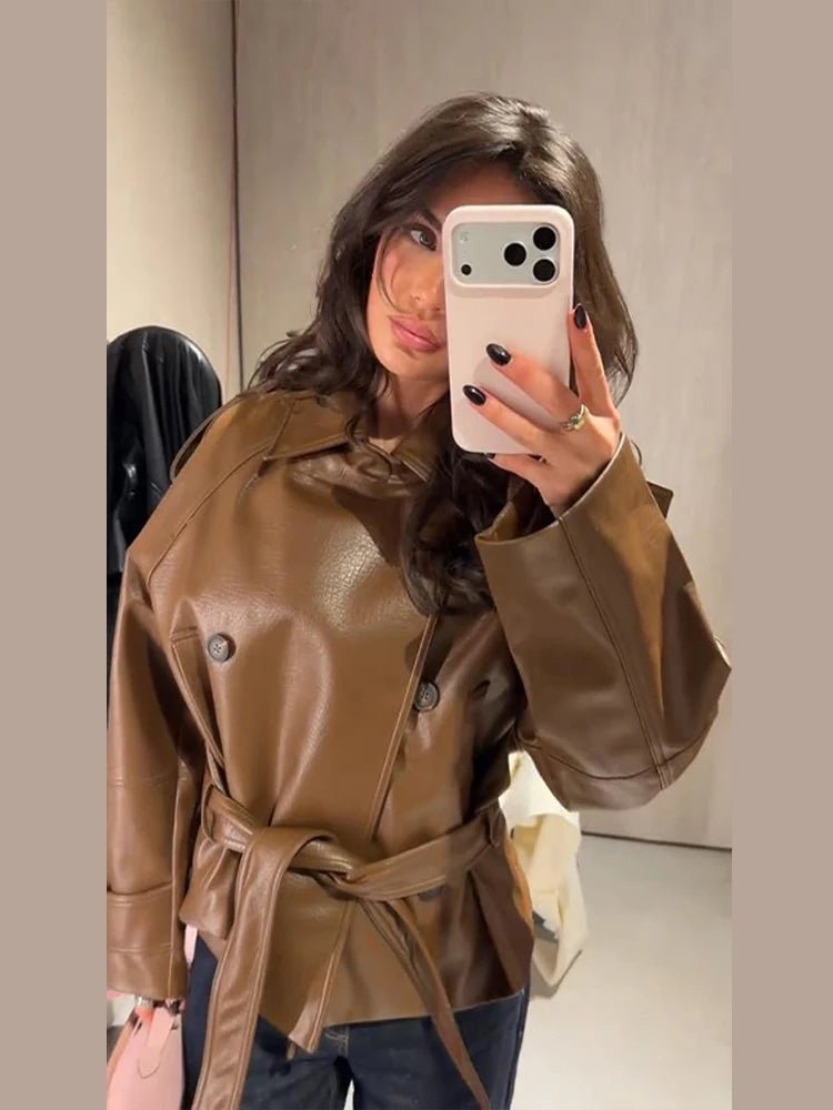 Trench-coat Xylia en similicuir ceinturé